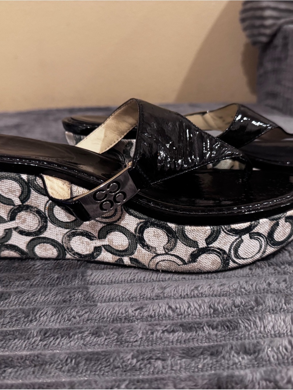 Vintage y2k Coach wedge sandals heels size 10